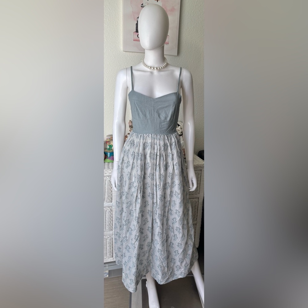 The Great. The Camelia Maxi Dress Low Cut Cotton Eyelet Ash Blue Grey Size L NWT - Picture 2 of 14
